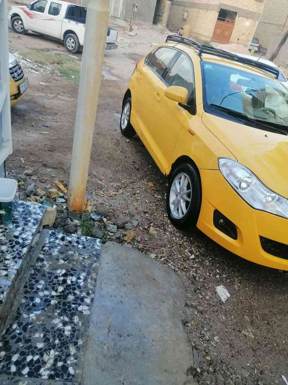 موديل ٢٠١١
رايده اب ٣٥ مكاني بغداد نتصل ودلل *********** 
نتصل واتس احجيلك تفاصيل  عليه غرامه ٤٠٠ الف تنكص من اسعر
