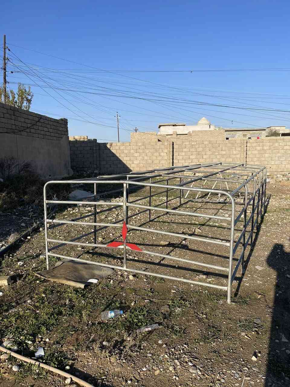 قفص مال كنتر الطول خمسه متر***********مكان الموصل
