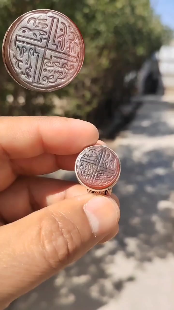 قديم صياغة يدوية خط تيموري
٧٥ الف


**إذا كنت صاحب هذا الإعلان وتريد حذفه لأي سبب، رجاءا أرسل رسالة إلى الدعم الفني**