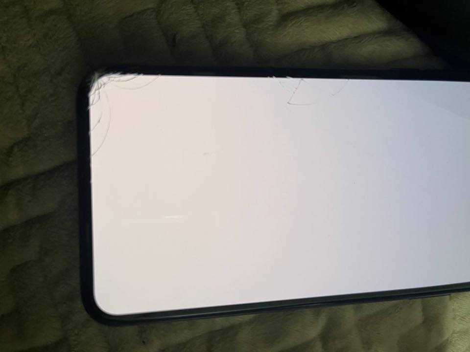 سلام عليكم 11برو ماكس 256 كلشي ما مبدل بي و ما مفتوح فقط بي كسر بالشاشه الاصليه كسر بسيط و بطاريه 72 رايده ب 300 و بي مجال مكاني الدوره شارع حي الوادي


**إذا كنت صاحب هذا الإعلان وتريد حذفه لأي سبب، رجاءا أرسل رسالة إلى الدعم الفني**