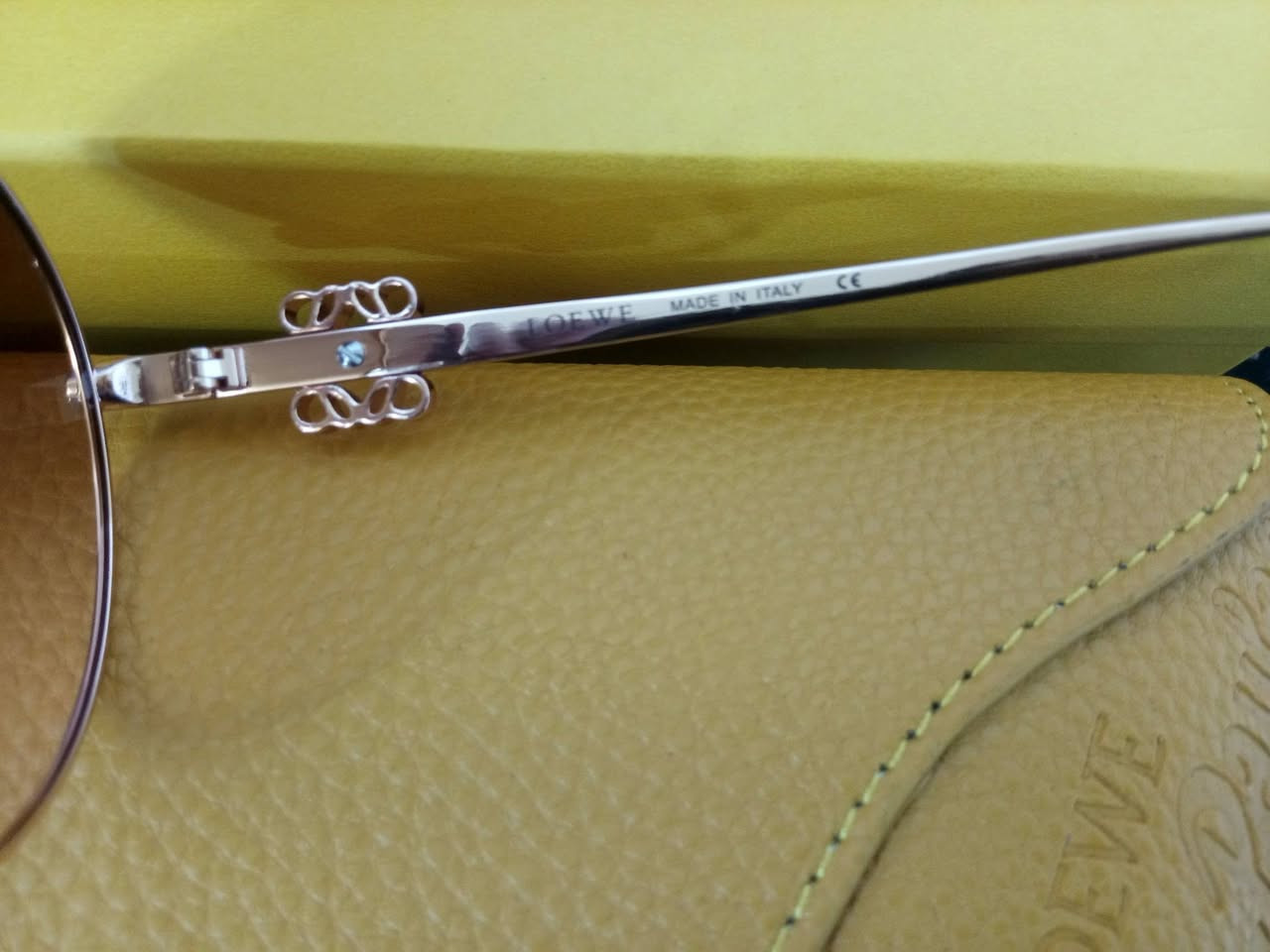 نضارات ماركة اصليه مختمه مع بوكس كامل


**إذا كنت صاحب هذا الإعلان وتريد حذفه لأي سبب، رجاءا أرسل رسالة إلى الدعم الفني**