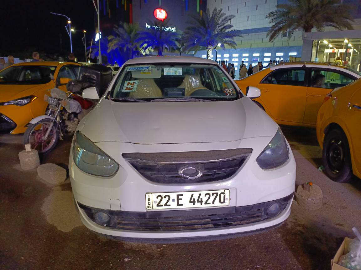 سيارة رينو فلونس للبيع او مراوس
موديل 2016 بسعر مناسب جدا جدا بسعر فكترا
تبريد 
كير اوتو
مكينة كير نيسان سنترا بلاد
السيارة صبغ عام مكلوبة ومصلحة
تبريد ثلج 
فحص وعزة جديدة 
سنوية مجدده لحد سنة 2031
السيارة بأسمي 
مكاني كركوك 
السعر 44
للمعلومات الاتصال بالرقم *********** كركوك, العراق
