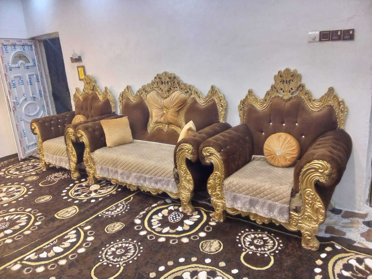 السلام عليكم مكلفه بلنشر موجود تخم للبيع نظيف حيل مثل ماواضح سعر ٥٥٠ بي مجال عنوان الرمادي


**إذا كنت صاحب هذا الإعلان وتريد حذفه لأي سبب، رجاءا أرسل رسالة إلى الدعم الفني**