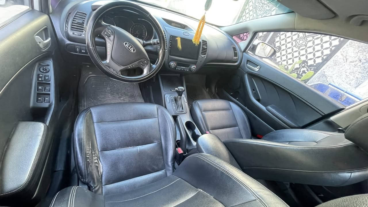 سيراتو للبيع ادوات مديل ١٥
كصه جنطه 
مكينه ١٦٠٠
كير مكينه كفاله
تخم تاير جديد
شاشه كامرات حساسات
تبريد تدفئه 
سياره جاهزه
مكان سياره بنجف السعر ٥٣

‭٠٧٧٦ ٩٨٣ ٣٩٥١‬
