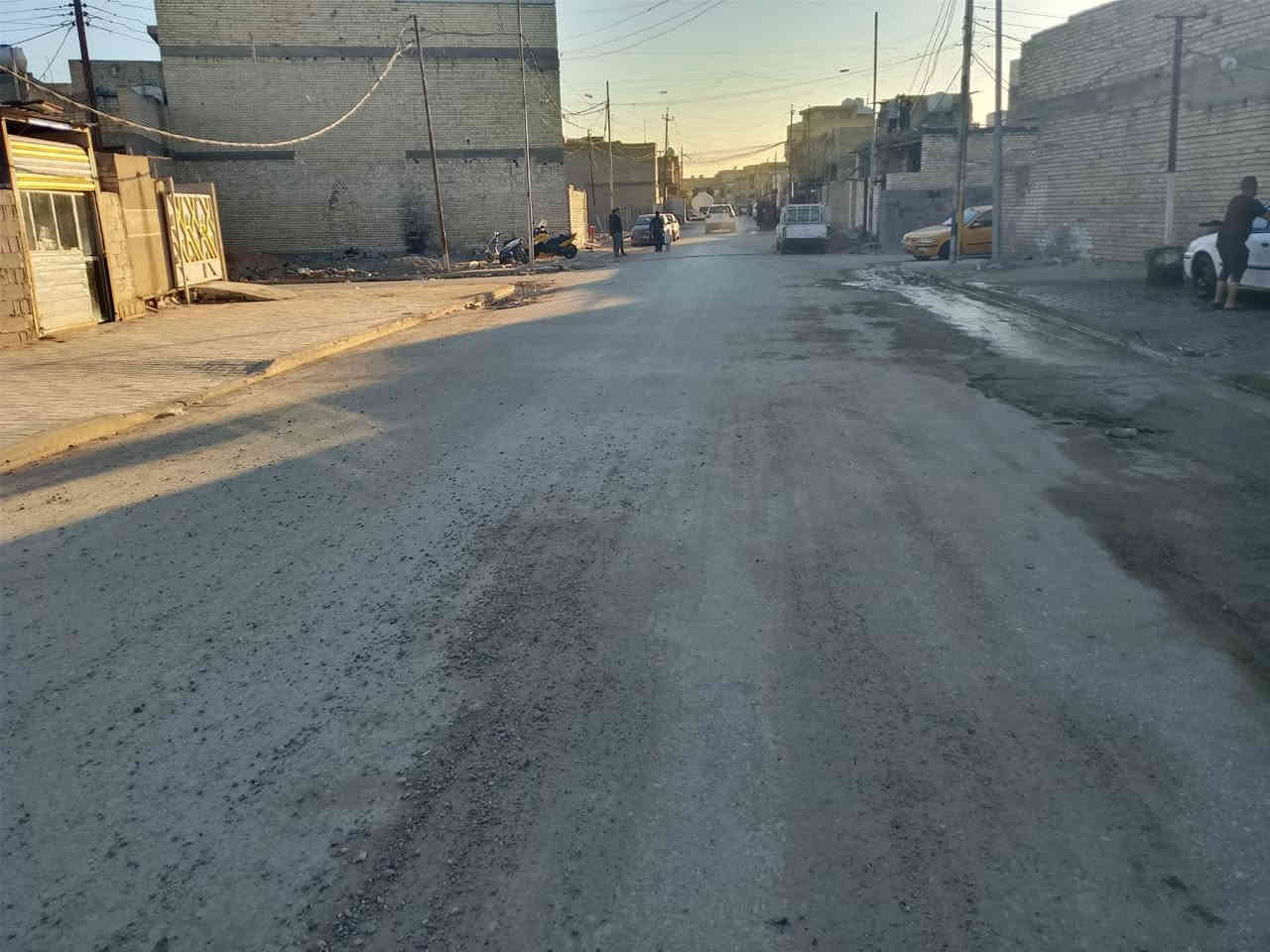 اسلام عليكم قطع اراضي للبيع عدد 3وحده 100متر ركن وحده 80مربع وحده 120رفت خدمات منطقه كامله مي مجاري كهرباء تبليط العنوان الرئاسة مال عبيدي شارع عشرين شارع الساده قرب مولده ابو مهدي عل شارع للستفسار التصال عل رقم ***********
