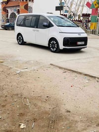سياره ستاريا موديل 2022 فول مواصفات على الغاز للسعر التواصل على الرقم ...