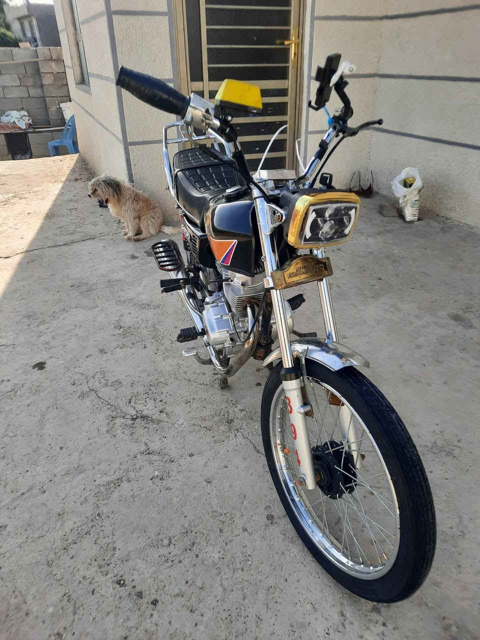 سلام عليكم اخوان ايراني 4 كير موديل 24 دراجة كفالى عامة مكينة تشك الكاع كهربائيات شغالة سعر 450 وبيهة مجال شي قليل مكاني بغداد - شعلة  رقمي واتساب متواجد ***********
