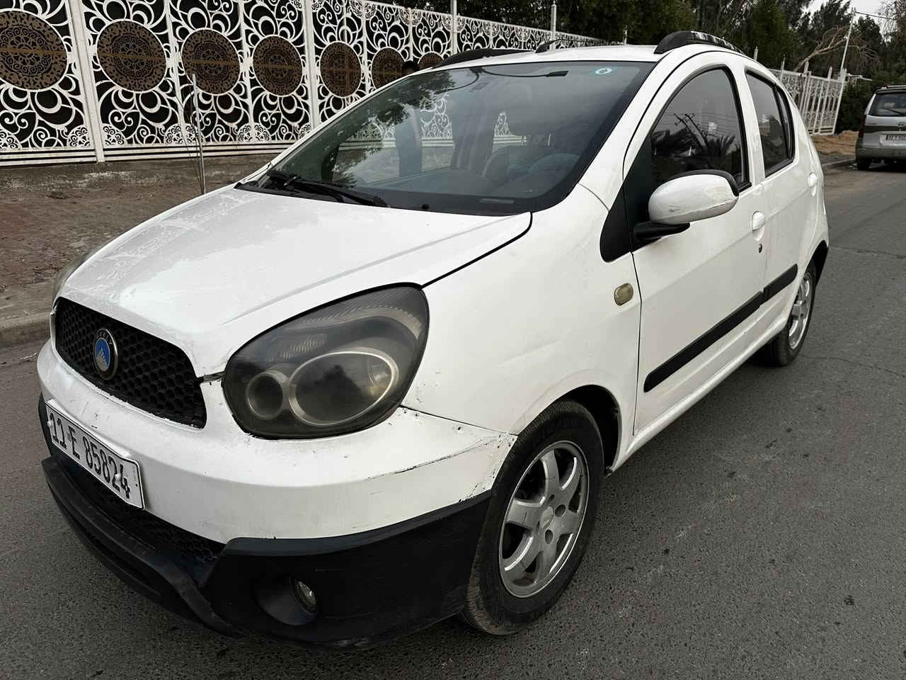 ***********
باندا كروز  2013  كير اوتو السعر 52 ورقة رقم بغداد مشروع وطني تحويل مباشر بيها صبغ مكانات طخات خفيفة كير مكينة حداديه تبريد كله جديد مكان بغداد الصليخ ال 600  للاستفسار هذة رقمي ***********
