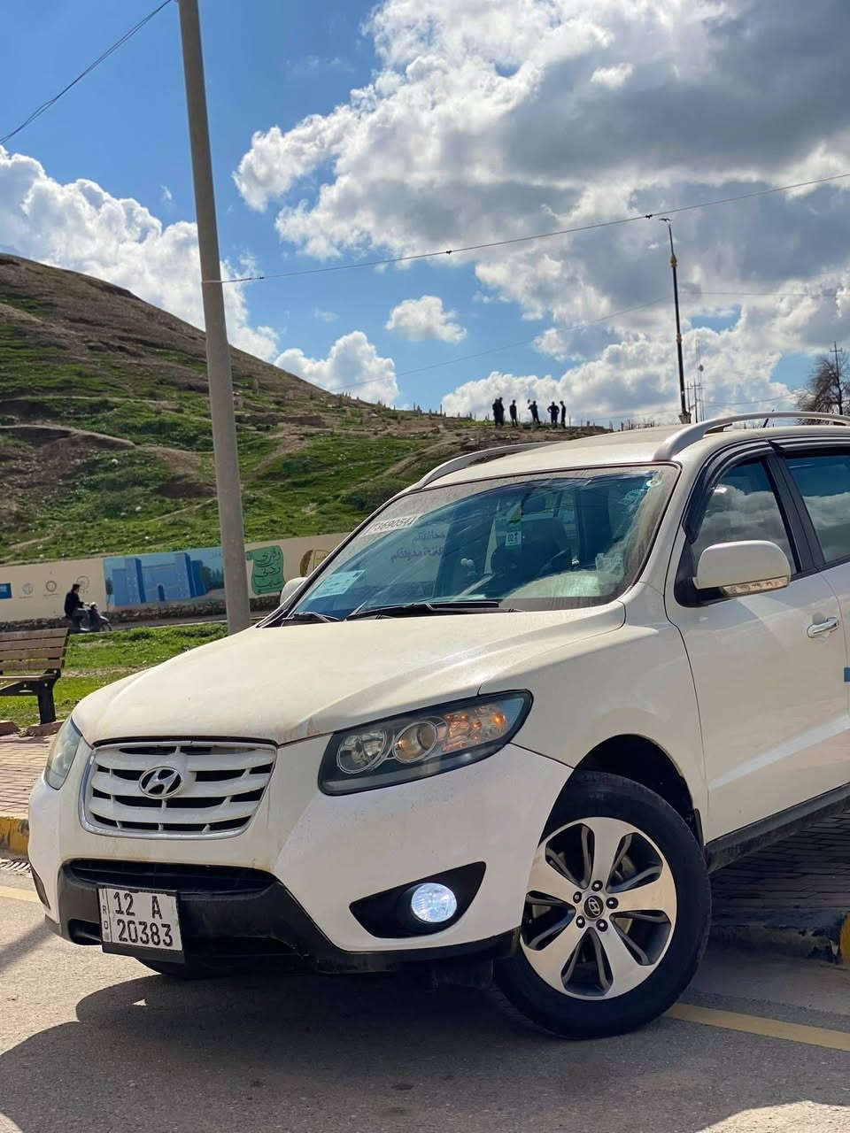 سنتافي للبيع موديل 2010 وارد خليجي 
رقم دولي جديد نينوى هزه جديده 
اكلين بدون ضرر كما موضح بل سونار 
محرك6v
3500
7راكب 
بصمه وفتحت سقف 
التواصل عل خاص 
او عل رقم ***********
