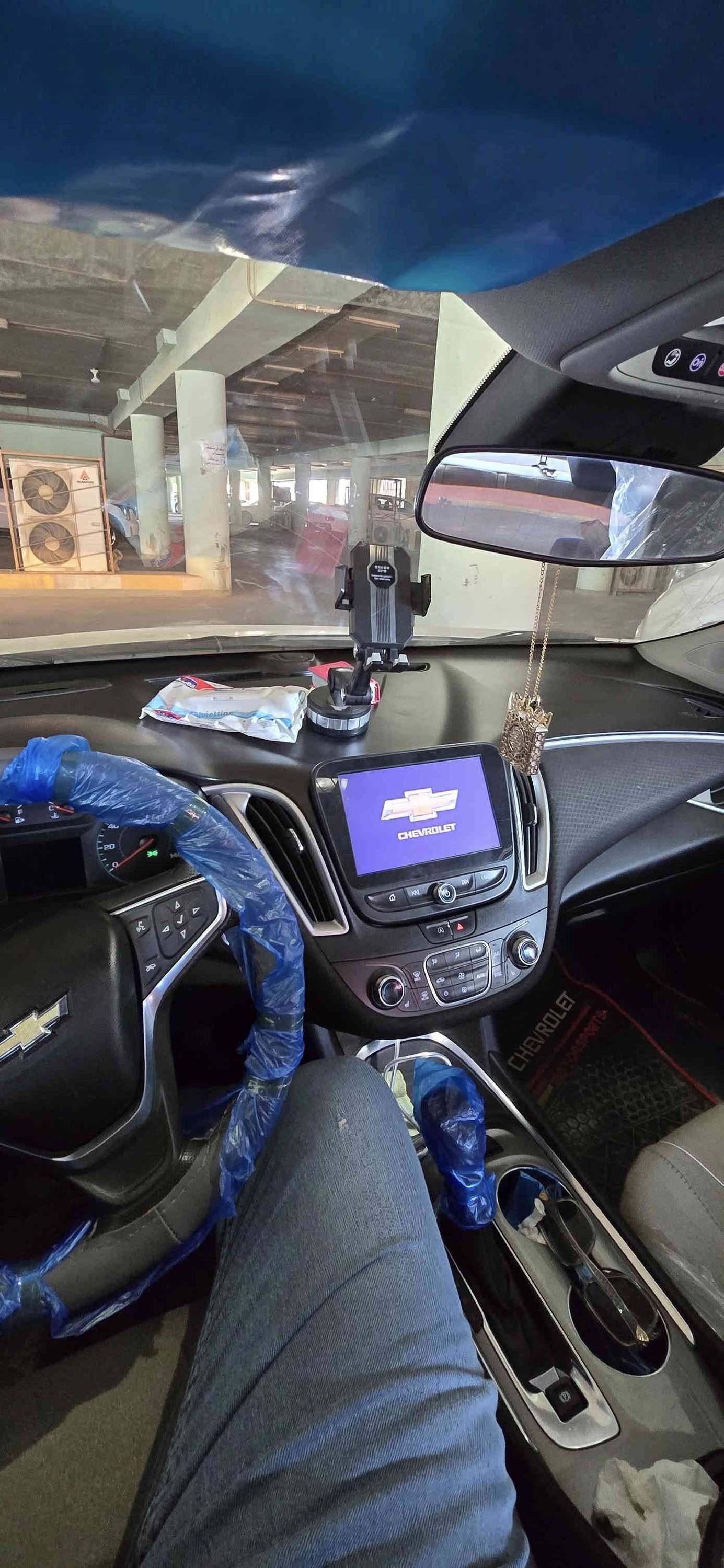 يا الله

السعر ١٣٣ وبيها مجال

مكاني ميسان 

***********

السلام عليكم 
للبيع فقط  ماليبو ٢٠٢٢ LT الشكل الجديد
مواصفاتها معروفة 
بصمة 
تشغيل عن بعد
لد امامي 
لد خلفي
قطعتين تبريد 
هيترات كشن
كشن السايق كهرباء 
شاشة ايباد 
كامره دواره
تحكم سترين جهتين
شاشه عرض اعطال 
صندوك بصمة 
رقم بغداد معوقين
المعوق ولد شاب كلش خوش ولد من بغداد
السيارة حادثهة مبين نفس الصور وبيها طخة بالدوسة هنا صارت بالعراق
السيارة ماشية ٩٦ الف ميل
