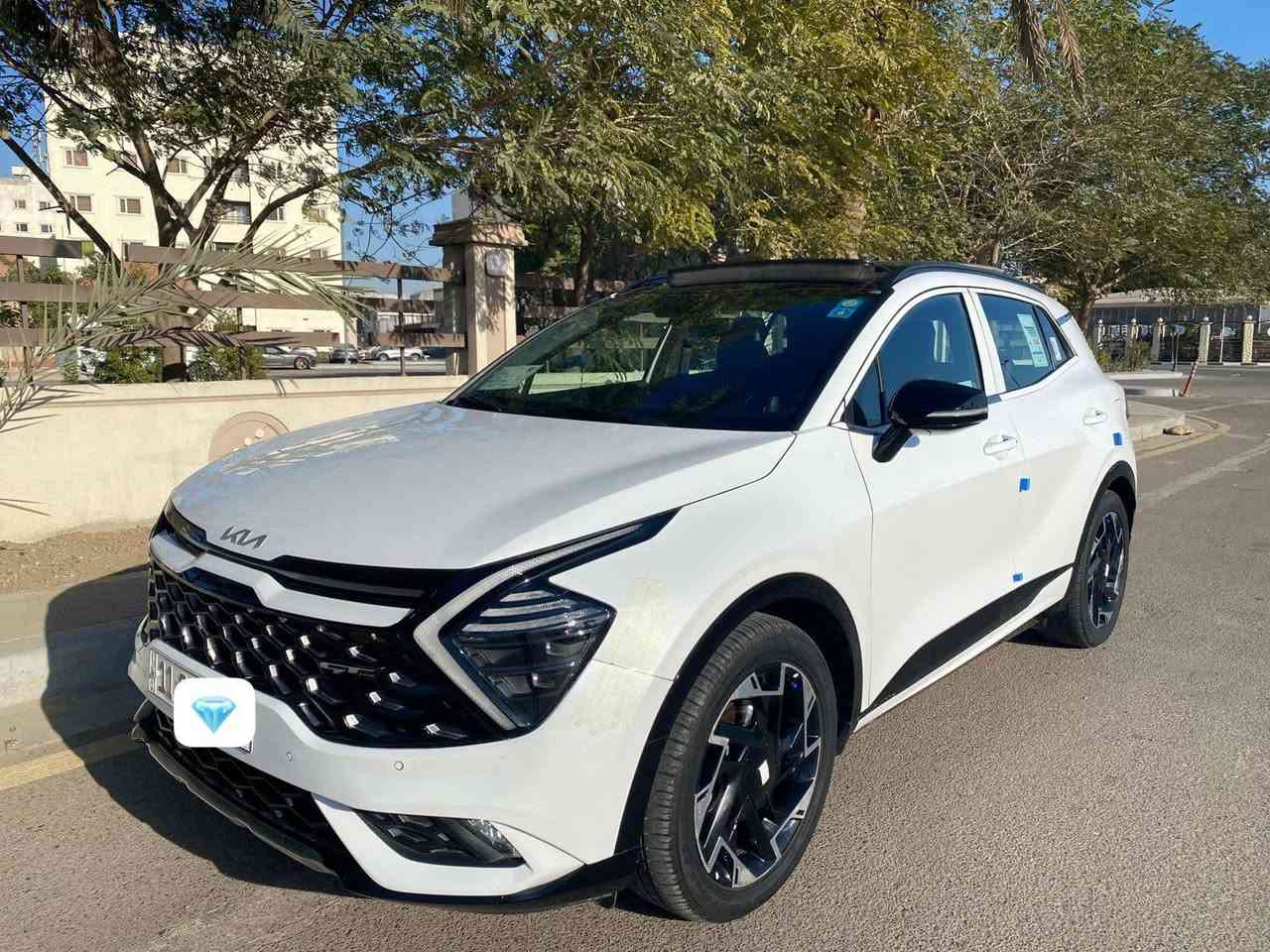 ﷽
السلام عليكم Kia Sportage كيا سبورتج 2023 جيتي لاين  
داخل اسود
بانوراما
كشنات جلد كهرباء
كشنات تدفئة 
تدفئة ستيرن
صندوك كهرباء
رادارت جانبية
قياده ذاتيه 
بصمة ابواب 
تشغيل عن بعد
حساس خلفي 
 حساس امامي
اوتو هولد
بصمه
5 وضعيات قياده 
وغيرها من مواصفاتGT  LINE 
ماشيه 31 الف كم 
السيارة خليجية مكفولة من الحادث والصبغ
السعر235$ وبيها مجال بسيط للشراي 
حبايب السياره جديده
العنوان بغداد الرصافه 
***********
***********
