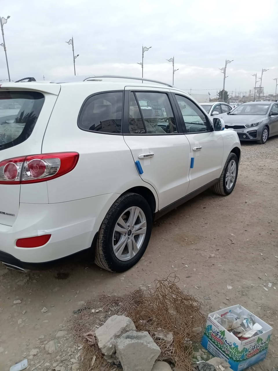 السلام عليكم
✅سنتافيا2012(خليجي) للبيع   شباك 
✅باسمي رقم رقم اربيل الدولي تحويل وكاله
✅بدون حادث ماشي 230 كم حقيقي بدون تعديل دك جرص بعد سرعة الـ 120  بلادي وضعيه الشركه
✅مكفوله من الضربه او الصبغ او الشاصي
✅بيه ملاحظات بسيط جدا تعديل على البار 

المواصفات:
‏✅ 6v /3500  حجم المحرك  
‏✅ 4x4 
✅ فتحة سلايد روف طكتين 
✅  داخل جلد مميز لون قرمدي بلادي من القطع النادره
✅ دشبول صاج
✅  سبعة راكب 
✅ 3 قطع تبريد والقطعة الاخيرة تحكم
✅تحكم استيرن
✅اشاره بالمري
✅باتري جديد 
✅ شاشة عمل 
✅ كامرة عمل
✅ بصمه وترحيب

💵 💵 💵السعر:(162 بها مجال)
***********/ علي أبو حسين 
المكان: واسط الصويره
