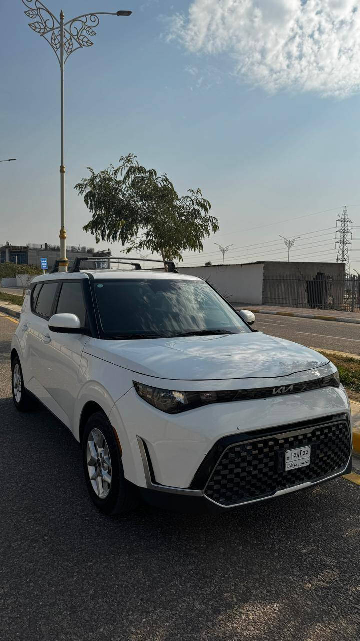 سلام عليكم 
كيا صول موديل 2025 فئة ال S
بصمه ورادر وكشن كهربا وشاشه الجبيره وباقي المواصفات 
حادث السياره صبغ بابتين والبنيد 
#السياره مكفوله من اي لغد وشاصي ودواخل 
عداد المسافه 9500 فقط
السعر 143 
***********
