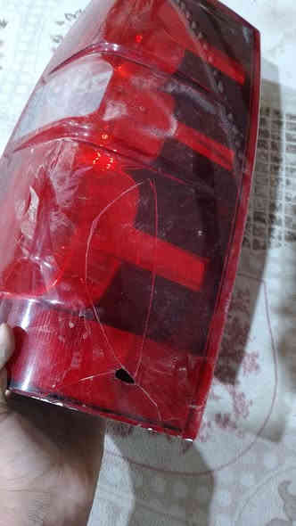 سلام عليكم دبلات اماميه مالت تاهو س125بيهن مجال
زوج بك لايت جها اليمنه بيهن فطور س 50وبيهن مجال
زوج لايتات اماميه س65بيهن مجال 
المكان بصره زبير 
***********
