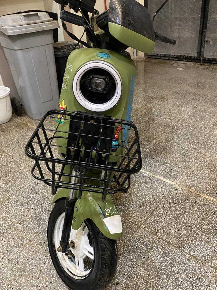 سلام عليكم دراجه r9 2026الدراجه جديده ونلي اصلي باتري ٣٢امبير الدراجه. كامله ماناقصها اي شي السعر 525وبيه مجال حك الجيه العنوان الامين الثانيه للاتصال على الرقم ***********
