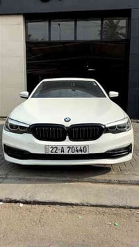 Bmw 530i 2019 للبيع فقط بدون مراوس بي ام دبليو موديل 2019 حجم 530  وكا...