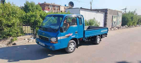 السلام عليكم كيا حمل ام عيون قماره وربع قلاب للبيع موديل 2001 رقم بغداد سنويه 2030 مشروع وطني تحويل مباشر السياره كير محرك اكسن شاصي مكفوله رقم شاصي شعار مثبت بالسنويه هزه جديده سياره تخم تاير جديد صدر جديد حداديه جديده كهرباءيات كله شغاله دوشمه سياره جاهزه مكاني بغداد السعر 80 وبيه مجال الشراي يخابر غير متواجد على الفيس ***********
