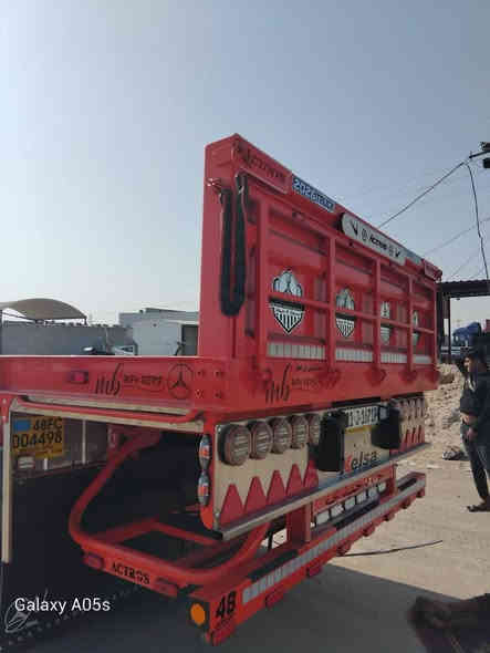 السلام عليكم البيع السعر 260 قفل 
اكامله كهرباء هوء فول الفول تخم تايره تخم ويل كروم رفع دنكير كهرباء وهوء محاور5 دنكير 14الطول  1360 شريط 60 حداده حميد نجيه كتاب العنوان بغداد حي الوحده
*********** ***********  
رجائن لامو شراي لا يتصل
