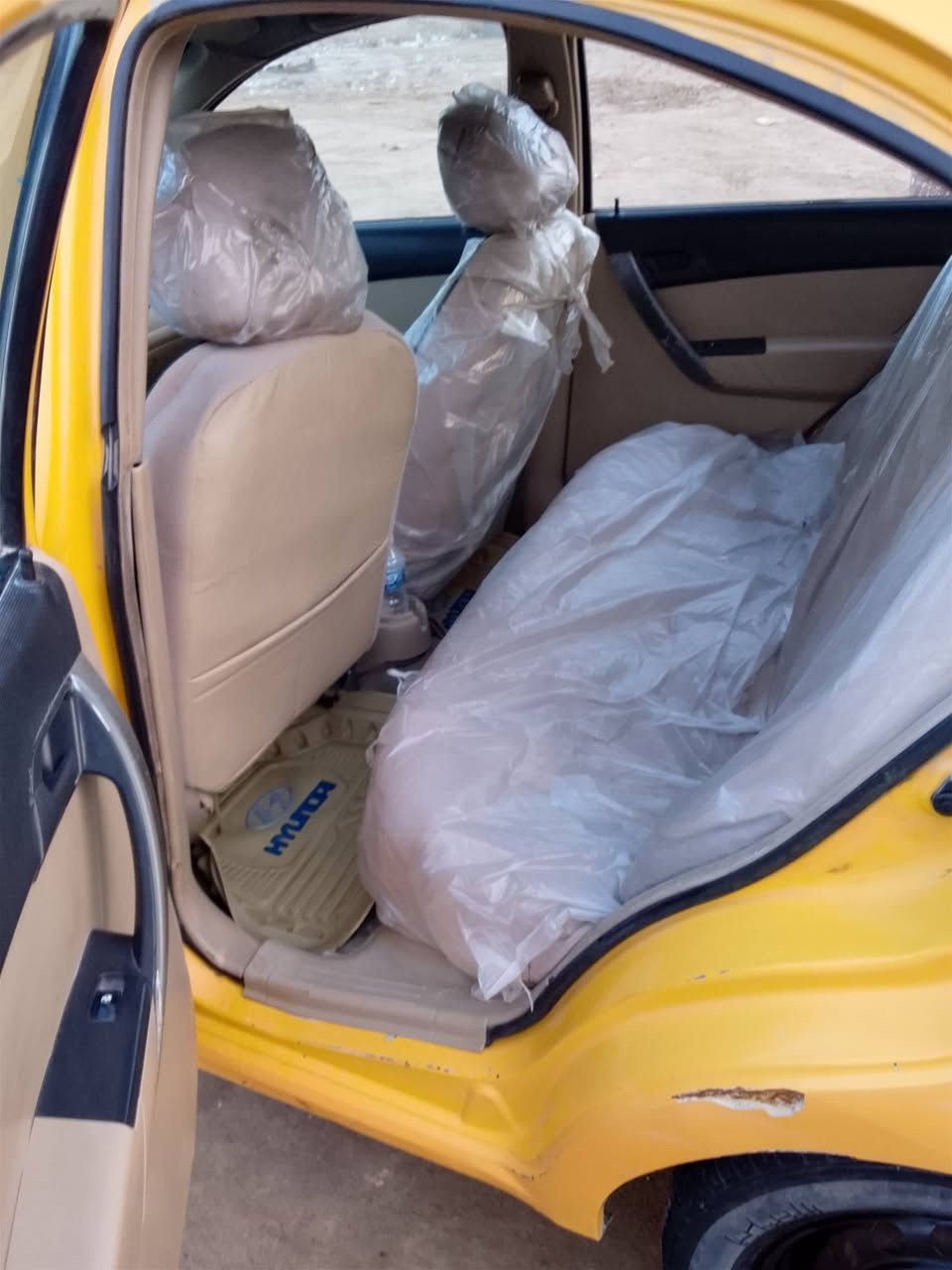 سياره 2011 مكينه مفتوح 1400 السعر 45 ***********
