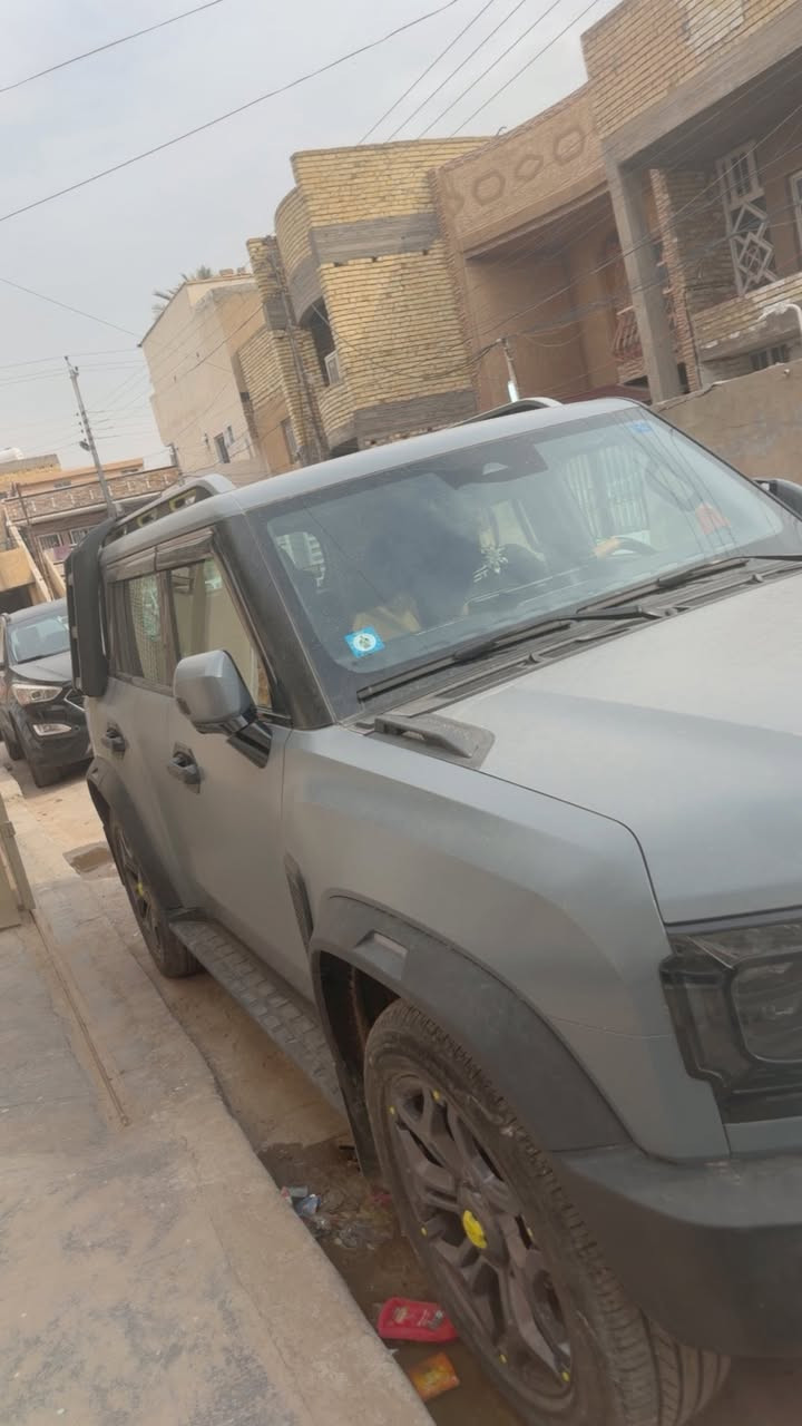 موديل 2025
ضمان شركة هارلم 
رقم بغداد باسمي 
لون مميز 
ماشيه 14 الف
بيها اقل من شبر صبغ بالچاملغ الأمامي 
عليها ppf مكلفني 21 ورقه سمك 10 مات 
عليها سستم كافه الكماليات الخاصه بالجيتور الاصليه
السعر 39 مليون وبيها مجال جدا بسيط
مكاني بغداد الغزاليه
***********
