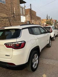 جيب كومباس البيع  ءء موديل 18 ضرر بس بنيد مبدل فقط وصور الحادث موجوده ...
