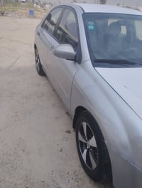 سبيكترا 2009 رقم دولي بيها جاملغ تبديل محرك 2000سعر80ورقه بيها مجال عن...