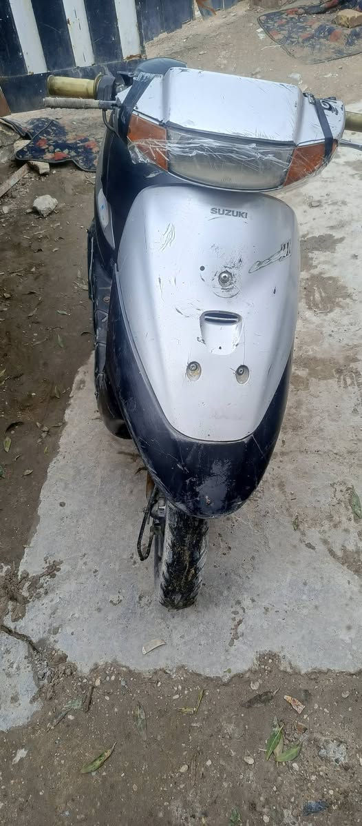 دراجه ساسوكي 60 ياباني يرادلهه بس كابريتره السعر 60 الف ***********
مكان مدينه الصدر
