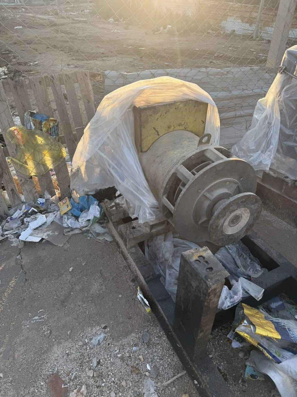 سلام عليكم توليد لبيع كيفي 175 شغال ع فحص
***********
