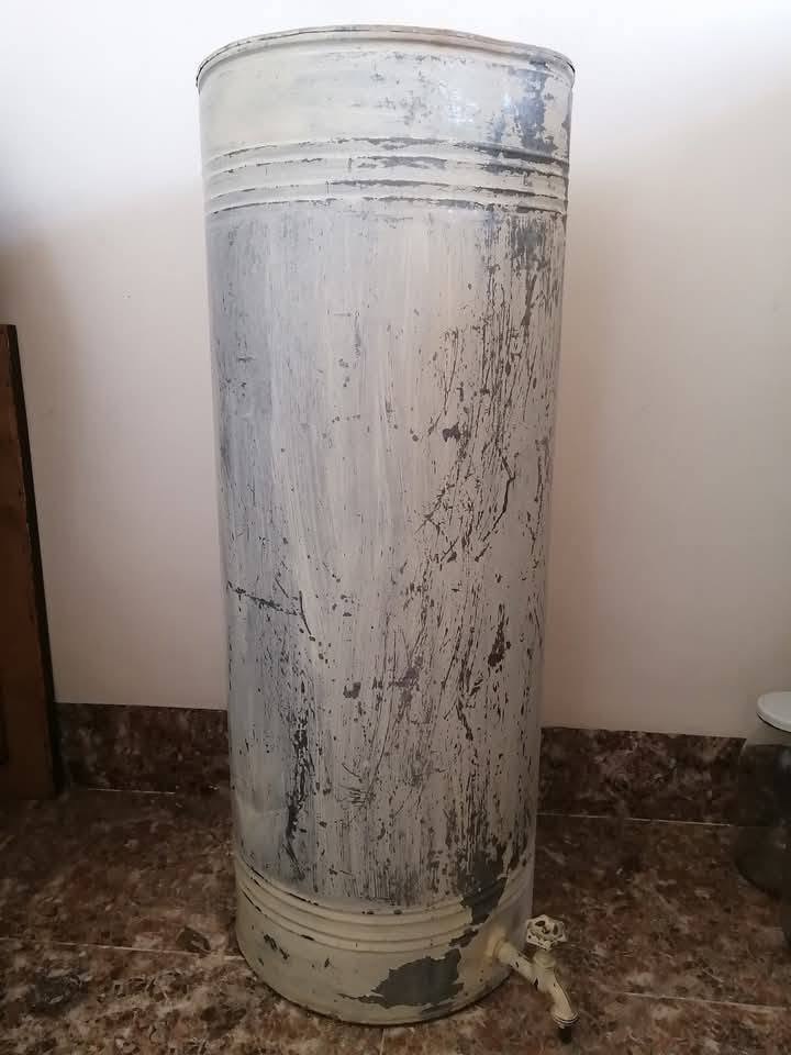مروحة صقف ثانوي حجم ٦٠في٦٠ ريمونت مابية ٣ درجات مابية ايعيب سعر ١٥ قفل 
تانكي ماي يرهم للمبردة مابية عيب سعر ١٠ قفل


**إذا كنت صاحب هذا الإعلان وتريد حذفه لأي سبب، رجاءا أرسل رسالة إلى الدعم الفني**