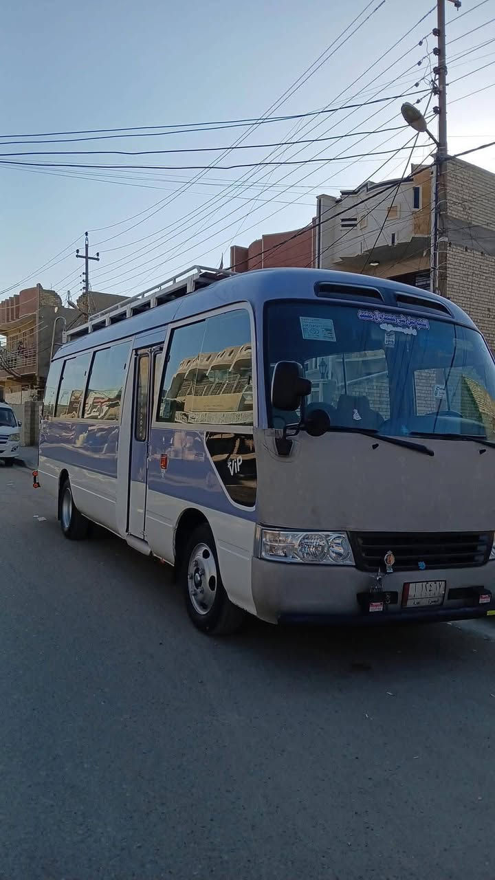 سلام عليكم كوستر موديل 4سياره كاملاً سعر220رقم الهاتف***********
