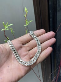 اسوار فضة • ٣٧.٩٢٠غ • نضيف