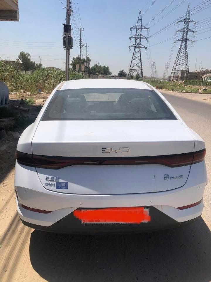 Byd  qin plus  
موديل 2025 ماشيه 2000 كيلو بدون اي  طخه واي  نقص مرقم كامل وب اسمي  السعر 19 و100 
***********

