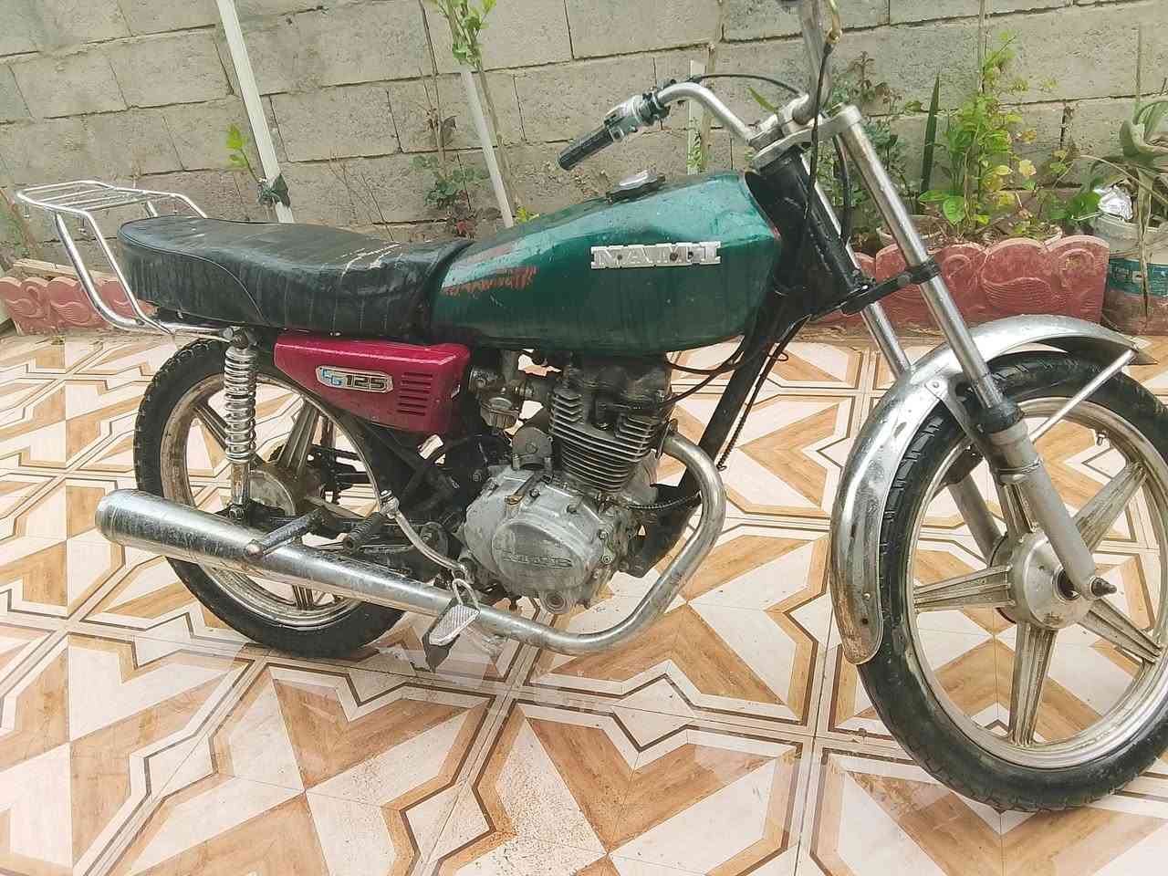 ‏‪0771 631 0577‬‏
دراجه للبيع سعرها 160 بي مجال قليل 
شغال كامل نص هندر يشتغل مال شغل
