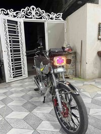 سيفان 2025 • خمسة كير • مكفولة