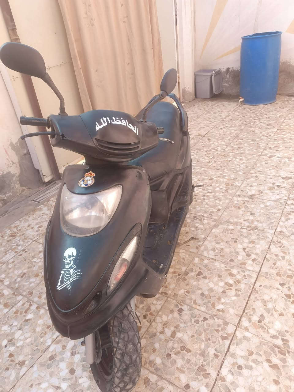 السلام عليكم دراجه دولفين للبيع شغاله سلف هندر عوزها بك لايت وبيها خيط بخار خفيف حيل سعر 150 وبيها مجال مكان بابل القاسم ***********
