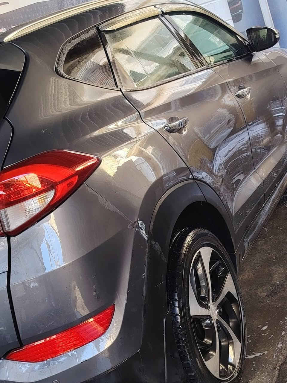 السلام  عليكم
للبيع  توسان 2016 وارد امريكي 
فول مواصفات عدا فتحه قماره
كشنات جلد
ترحيب
شاشه كبيره
بصمه ابواب تشغيل
صندوك كهرباء
كشنات كهرباء
رادرات
اشاير بل مري
مكينه GDIتيربو صاروخ
3 انضمه قياده ايكو وسبورت وعادي
سايد بريك برجل
تدفئه مقاعد
حادثها تاير وره وصفحه كلير سونارها موجود
كلين سياره بدون فتح وتبديل
بجم كبس 

رقم بغداد  دولي  السعر 

135 وبيها مجال للطيبين  

الأستفسار  اكثر 

***********
