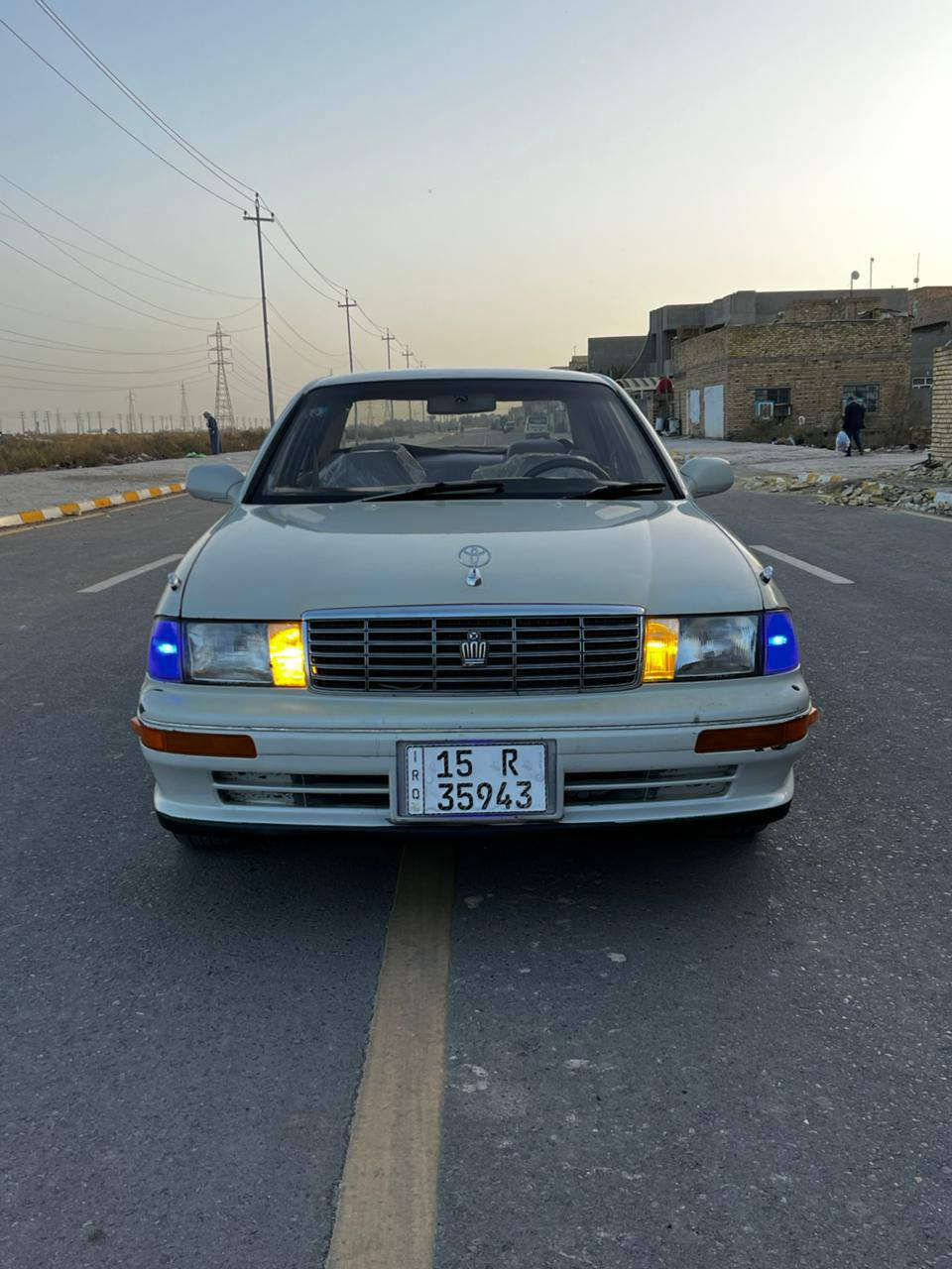 السلام عليكم اخوان 🤍
تيوتا كراون بطه موديل 1992 
رقم انبار إنكليزي سنويه لغايه 2030 باسمنه تحويل مباشر ثاني يوم مكفوله من الكص والكلبه والنقل جثه والعيب الشرعي 
مصبوغه علم للجماليه مكينه وكير خير من الله جدد حداديه امامي خلفي جديد 
دواخله نضيفه كهربائيات شغاله تخم تاير وتخم ويل نيكل جديد السياره جديده وجاهزه تراي وين ما يعجبك 
العنوان واسط قضاء بدره 
السعر 48وبيه مجال 
رقم الهاتف ‭0781 664 2046
