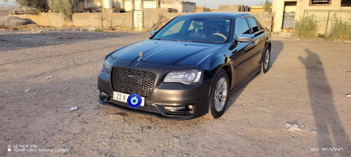 السلام عليكم
اوباما موديل ١٢ اصل للبيع رقم اربيل دولي بأسمي تحويل مباشر سنويه ل ٢٨
حادث مرفق بالمنشور وبالعراق قطعتين صبغ
شاشه جبيره كامره خلفيه كشنات جلد
السياره محدثه ٢٣ كله جديد 
 محرك مال ١٨ جديد عربانه خلفيه واكسل جديد تبريد ثلج تخم تاير
مكان السياره الناصريه الفجر
السعر ١٤٥ وبيها مجال

***********

