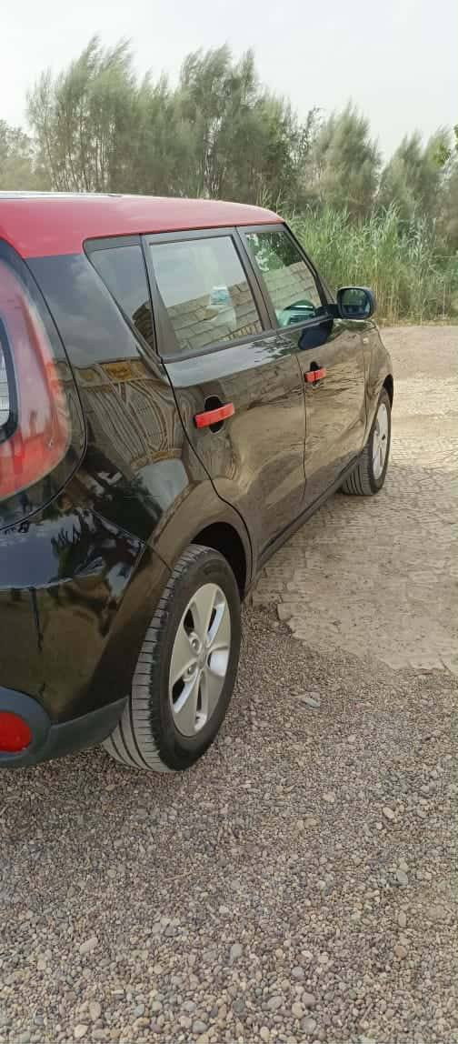 سلام عليكم كيا صول للبيع موديل 2014 
بأسمي رقم انكليزي مشروع وطني باقي التفاصيل راسلني واتساب *********** ملاحظه مكاني كوت
