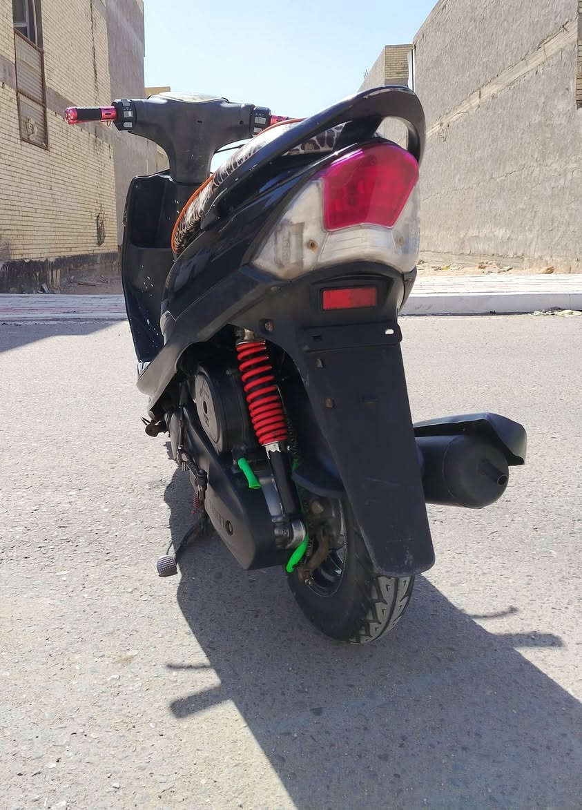 ماكس عدله كفاله بلاد كهربائيات شغاله شلعه معدل كلشي بيها كامل كفرات بلاد مختمه محرك قوي تخبل سعرها 500 وبيها مجال الشراي خاص او على الرقم *********** مستعجل على بيعتهة.
