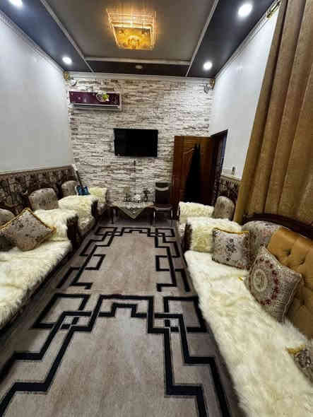 دار للرهن
بالنجف حي الجامعة
١٠٠ متر طابق ونص بي غرفتين ومطبخ و استقبال و صالتين وصحيات
رهن ب٦٠
مدة سنتين قابل للتجديد
لتفاصيل اكثر *********** مكتب الحمداني للعقار
