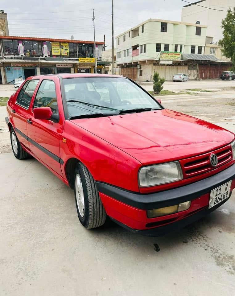 فينتو 93 للبيع فقط رقم بغداد بأسمي السياره جاهزه من كلشي محرك 2000 كير اوتو . معروضه ب42 للاستفسار ***********
