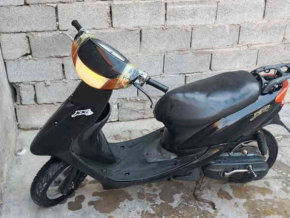 سلام عليكم دراجه جديده احله من الصوره تجي شوفهه وتخذهه سعر ٣٠٠ مكان بغداد***********
