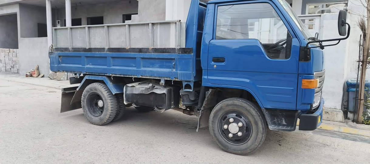 سە یارە ی بار بۆ فرۆشتن جە کە ئاڕمی پلاستیکی سلێمانیە***********
