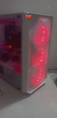 R5 2600x • بدون كرت شاشة • ١٦ جيجا رام