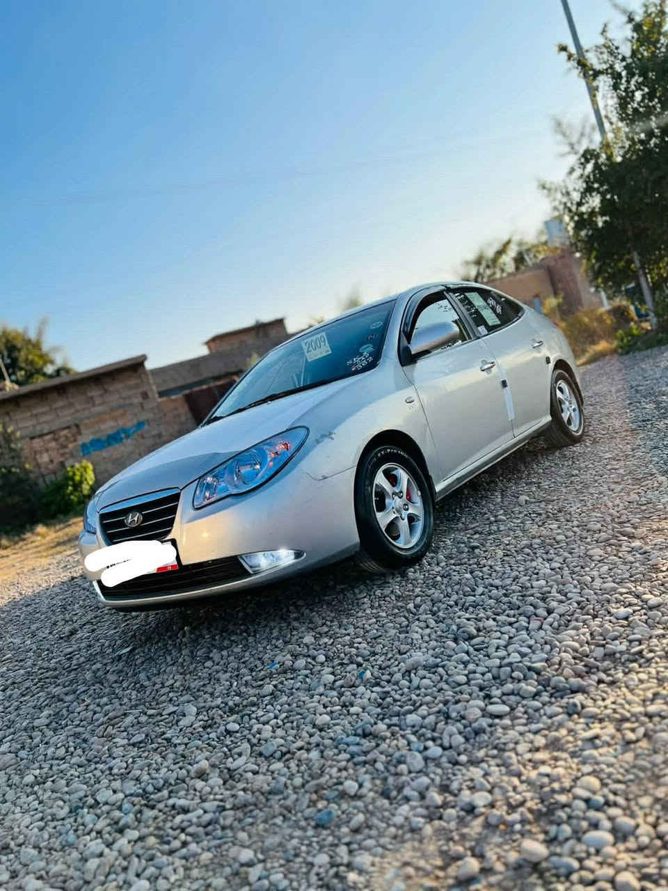 السلام عليكم للبيع اڤانتي.ادوات 2009 متومه ارقام وسنويه لـ2030    محرك كير شرط محرك 16 صدر أمامي خلفي طبه تبريد تتدفه كله شرط تخم تاير كهربائيات كله شغاله سياره جاهز واحلا من الصور بدون ضربه ورصعات السعر 43 المكان تكريت الاستفسار ***********
