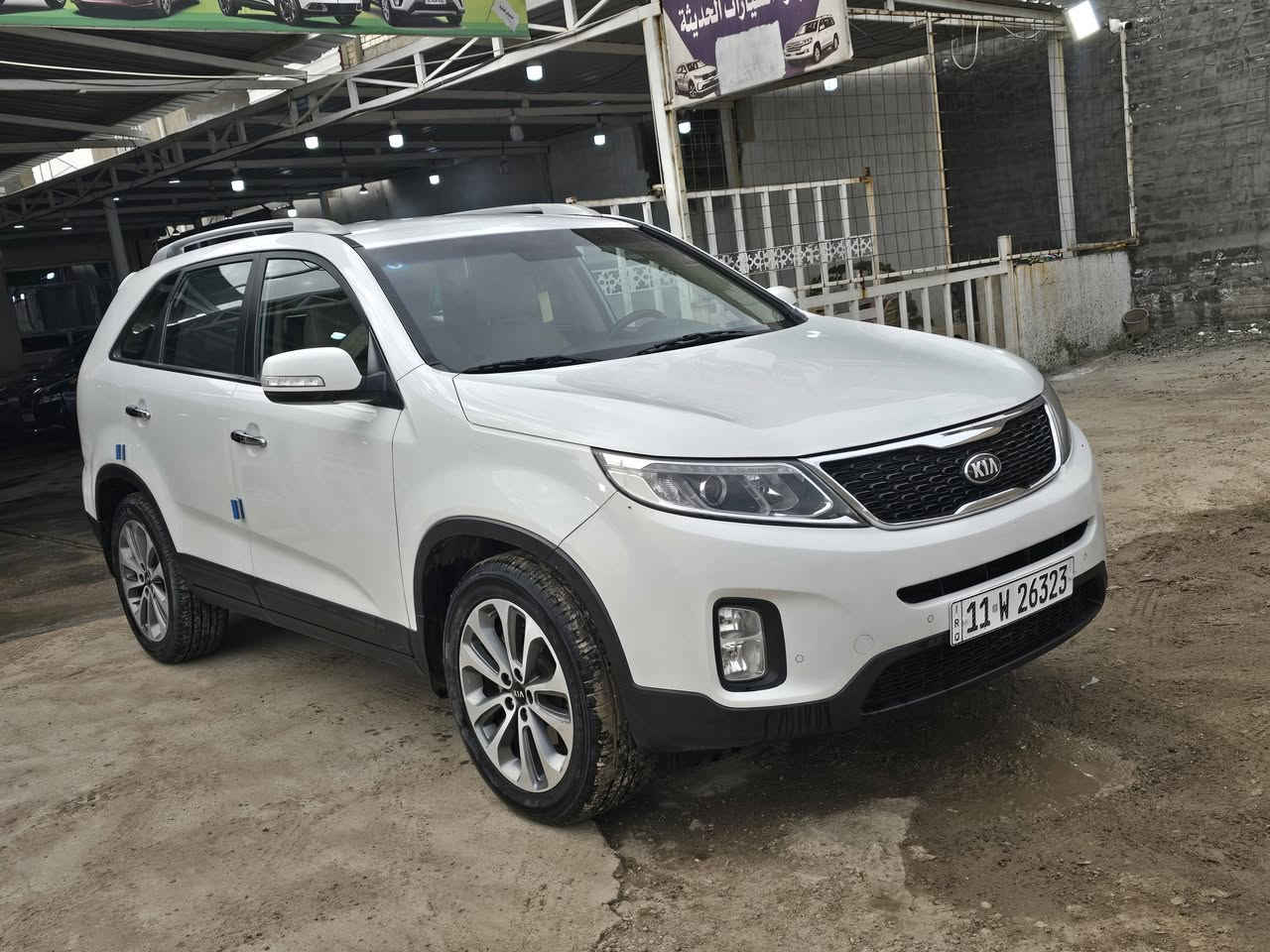 السلام عليكم للبيع او مراوس حسب القناعه سورنتو 2014 خليجي 6سلندر 7راكب 3قطع تبريد بصمه شاشه كامره فول عدا البانورما رقم جديد دولي هزه جديده مكفوله من الصبغ والتبديل والسونار داخل المنشور شوفه واقتنع وخابرني ماشيه 185 شرط النضافه فول السعر 174 بيهه مجال مكاني بغداد اليوسفيه ***********
