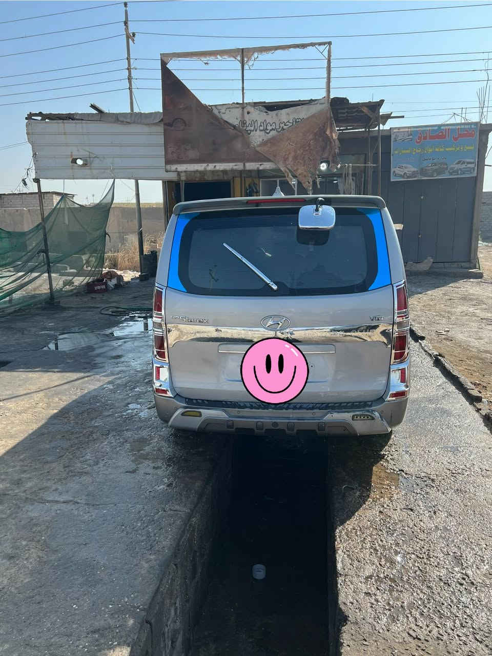 السلام عليكم ورحمة الله ..ستاركس موديل 2018 بسمي تحويل مباشر تاخذ صافي ضريبه وهيئة ..مكينه مجول تفرعات دبلو شرط لا تنقيص ولا تبخير ..بيها بارد بالجاملق الخلفي و قطعه رش بكوريا حداده تمام .. تدفئه وتبريد جيده جدا 
السعر 240 وبيها مجال للشراي 
اتصل وتدلل ***********
