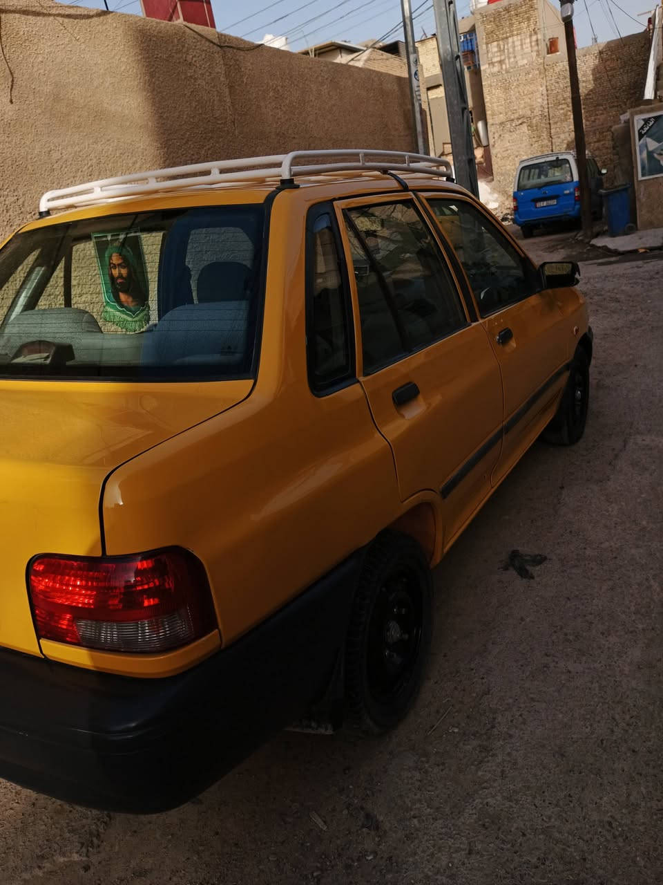 سلام عليكم سايبا للبيع موديل 2014مابيه لا ضربه ولا تبديل عدالهلالات الخلفيه بيهم صبغ اثر اخياس وجاملغ الخلفي جهت السائق سعر 35 وبيه مجال عنوان بغداد الامين الثانيه ه ***********
