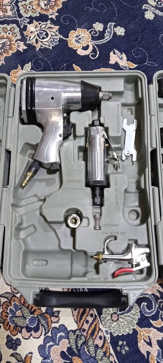 دريل هوائي بالة الماني
دريل + فرطونة بالة الماني اصلي جديد غير مستخدم لكن بي نواقص هذا موجود كدامك سعر البيع ٧٥ الف مع التوصيل


**إذا كنت صاحب هذا الإعلان وتريد حذفه لأي سبب، رجاءا أرسل رسالة إلى الدعم الفني**